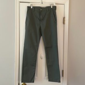 Green Levi’s pants (W31 L30)